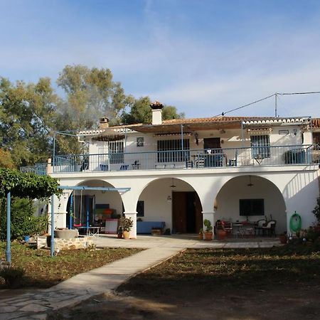 בית הארחה Viñuela 	Cortijo El Puente מראה חיצוני תמונה