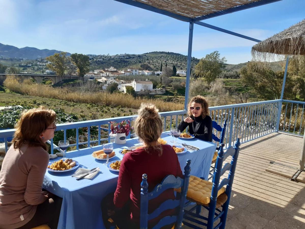 בית הארחה Viñuela 	Cortijo El Puente מראה חיצוני תמונה